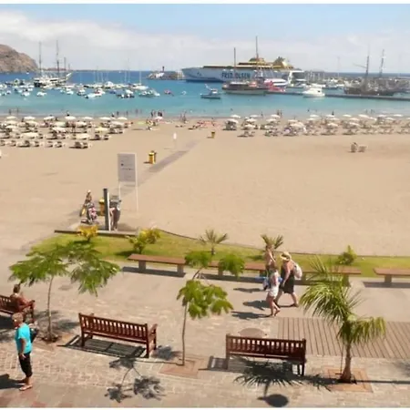 With Mountain Views In Cristianos Arona (Tenerife)